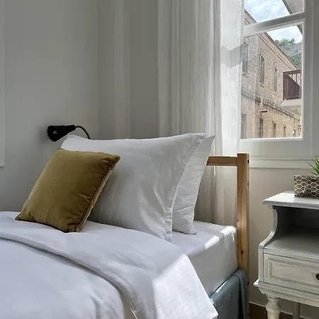 Anaplia Senses Ii Apartment *