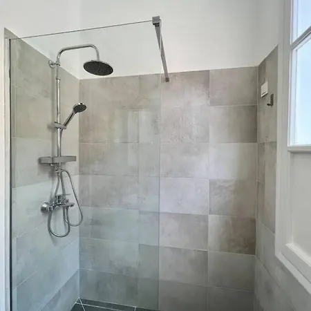 Anaplia Senses Ii Apartment *